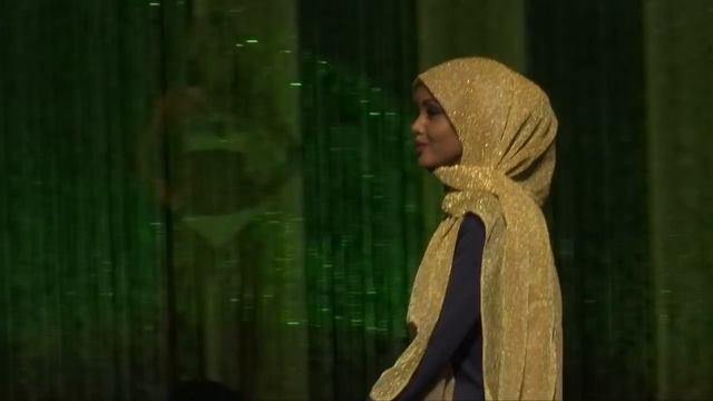 Original footage of Halima Aden competing at the Miss Minnesota USA Pageant смотреть онлайн