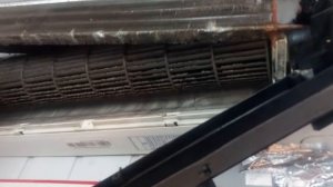 демонтаж вентилятора внутреннего блока кондиционера 2