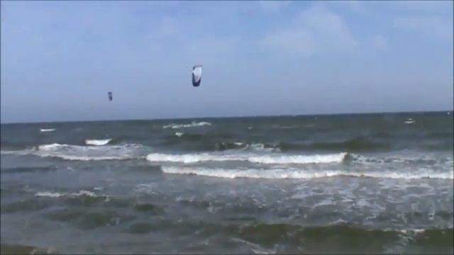 Кайтсёрфинг. Одесса. Пляж Лузановка! Отдыхаем и всех приглашаем в гости на море!!! ) смотреть онлайн