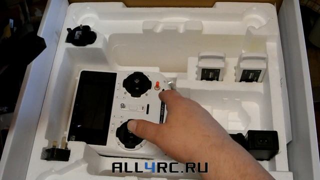 Распаковка и видео с полетов квадрокоптера Yuneec Typhoon Q500 смотреть онлайн