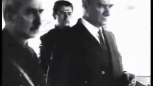 Zülfü Livaneli - Yiğidim Aslanım (Atatürk - 10 Kasım) смотреть онлайн