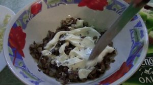 Как приготовить шампиньоны фаршированные сыром и луком в аэрогриле.