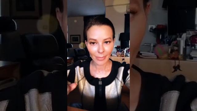 Как перестать стесняться при знакомстве? Как влюбить и удержать мужчину? Что привлекает мужчин? смотреть онлайн