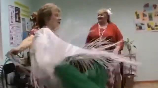 танцуй вместе с нами: индийский танец, цыганский танец, вальс дружбы, танец собачек смотреть онлайн