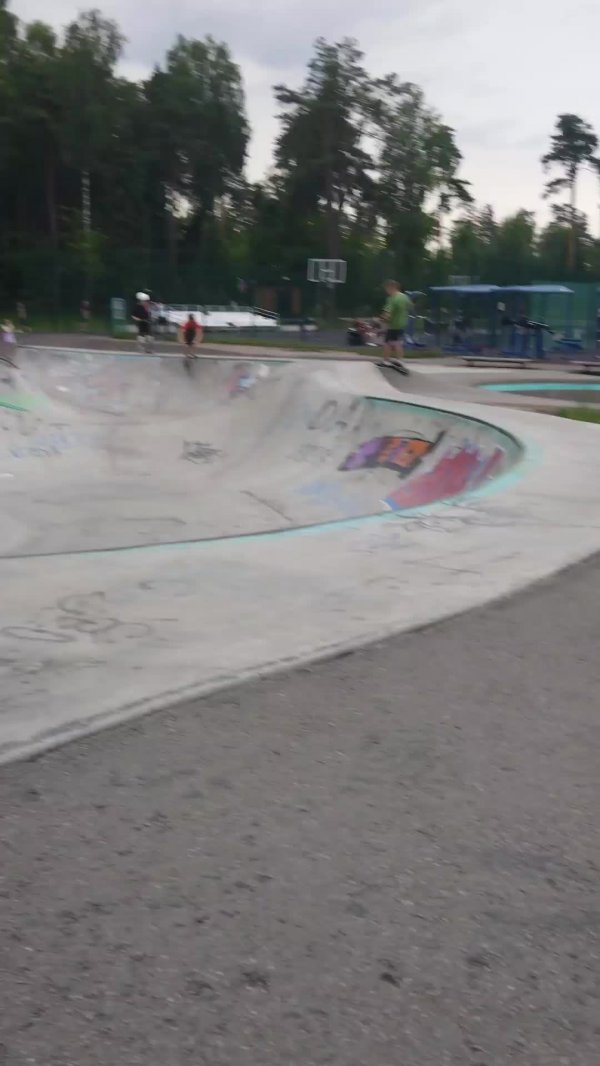 в скейт парке
