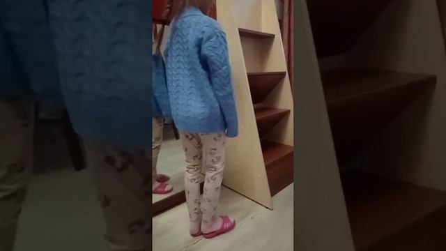 Отзыв покупателя на Кардиган на молнии Super Fine Merino Wool для девочек смотреть онлайн