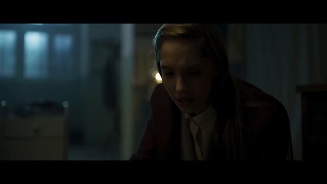 ДРАКУЛА ОХОТИТСЯ ИСКЛЮЧИТЕЛЬНО ЗА РЫЖИМИ ДЕВУШКАМИ! Дракула:  настоящий живой вампир