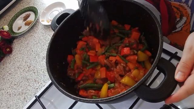 Лагман Домашний!Лагман по Узбекский - самый вкусный и ароматный!lagman uzbek! lagmon uyi смотреть онлайн