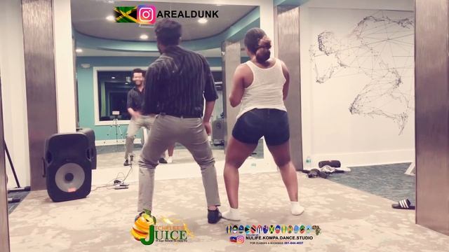 AZONTO..AFRICAN DANCE..CLAUDEL?? & NICOLE ?? смотреть онлайн