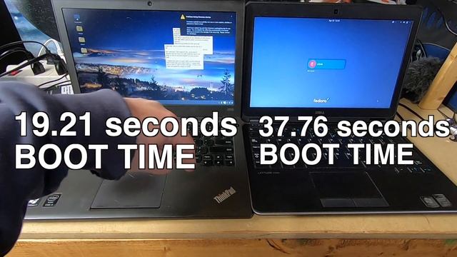 Lenovo X240 Vs Dell E7240   LinuxMint Vs Fedora 32    Battle Of The Little Laptops