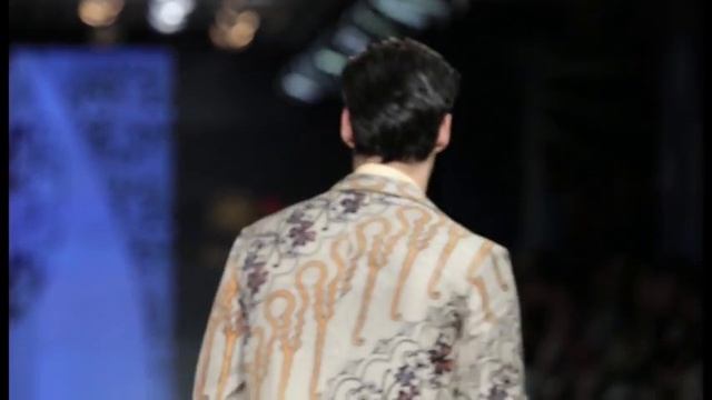 Plaza Indonesia Men's Fashion Week 2015 Day 3: Alleira Batik