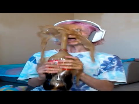 БОЛЬШАЯ НАРЕЗКА СМЕШНЫХ МОМЕНТОВ СО СТРИМА КОРЕЙКИ ДАШИ _ kareykadasha смотреть онлайн