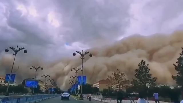 2 minutes ago! China closes all airports! Dust storm in Beijing left people without electricity! смотреть онлайн