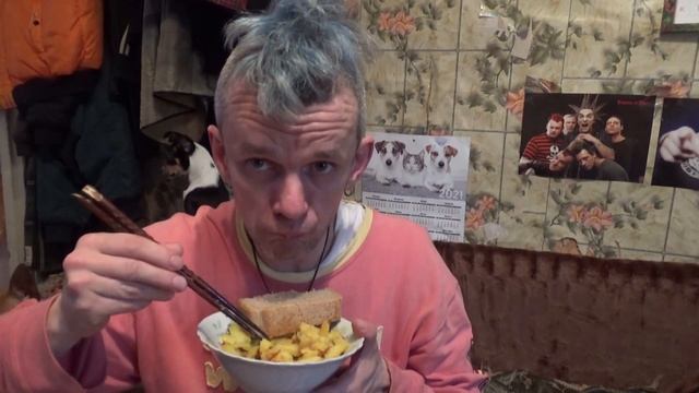 обжор мукбанг картошка жареная с салом и горбуша кансерва смотреть онлайн