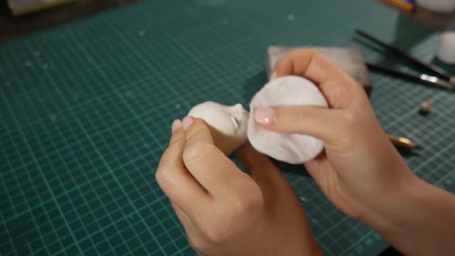 ШАРНИРНАЯ КУКЛА УРОК 3 ЧАСТЬ 1 - скульптинг лица (How to Sculpt a Face bjd) смотреть онлайн