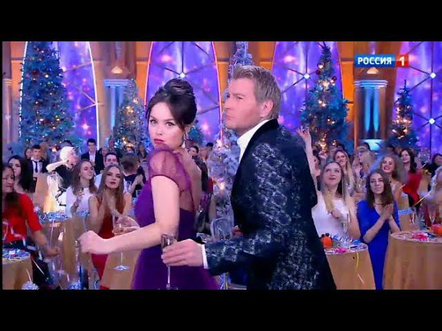 Новогодний голубой огонёк. Часть 2. Эфир от 1.01.18 смотреть онлайн