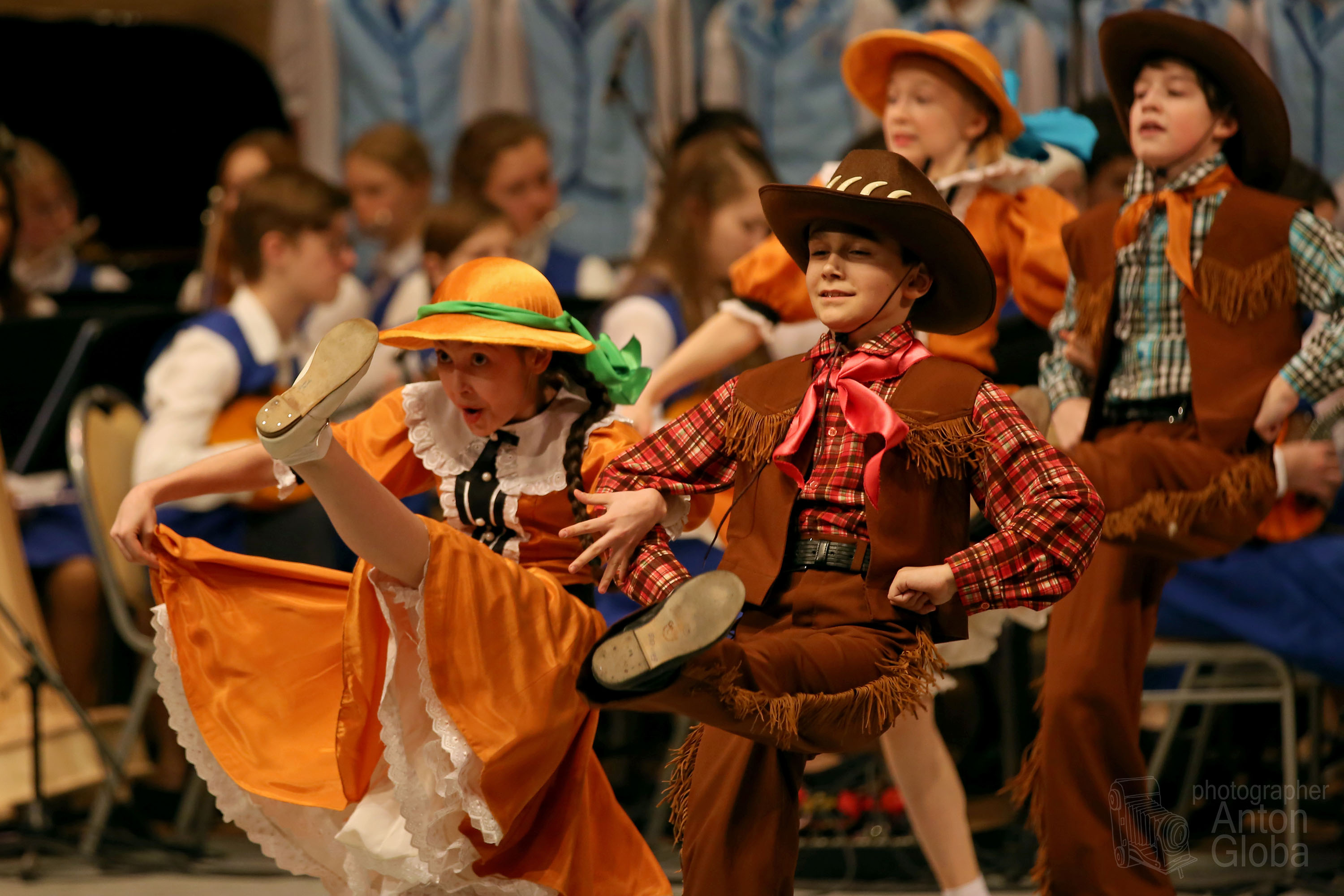 АМЕРИКАНСКИЙ ТАНЕЦ В СТИЛЕ «КАНТРИ», Ансамбль Локтева. AMERICAN COUNTRY DANCE, Loktev Ensemble. смотреть онлайн