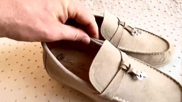 Лоферы женские из натуральной замши, в бежевом цвете! смотреть онлайн