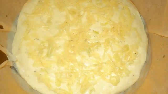 чесночно-сырная лепешка! ПРОСТО, ЛЕГКО И ВКУСНО смотреть онлайн