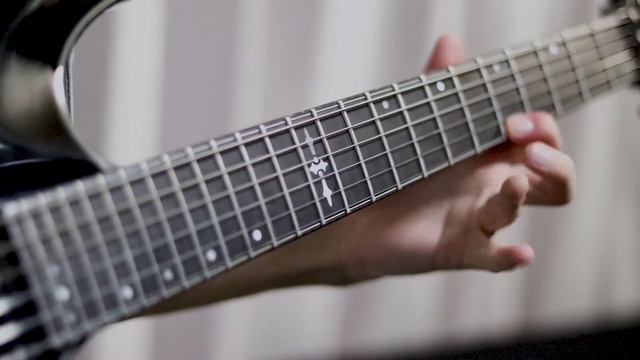 Iron Maiden - The Trooper (Guitar Solo Cover) смотреть онлайн