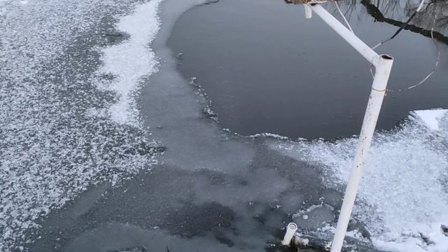 Аэрация пруда зимой.(2 эфективных методы аэрации) смотреть онлайн