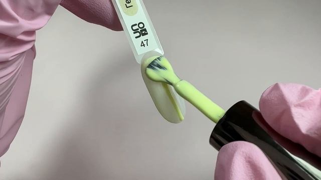 Выкраска: Однофазный гель–лак UNO №47 смотреть онлайн