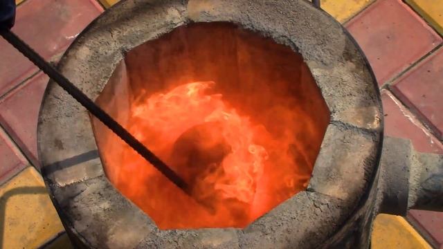 ? Плавка МЕДИ в домашних условиях инжекционной газовой горелкой. ? смотреть онлайн