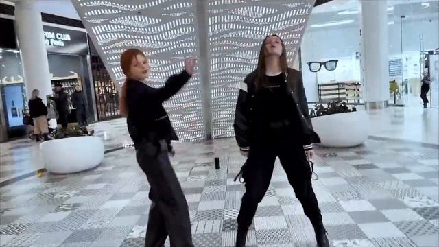 [K-POP IN PUBLIC |SOUL DANCE] STRAY KIDS-HALL OF FAME смотреть онлайн