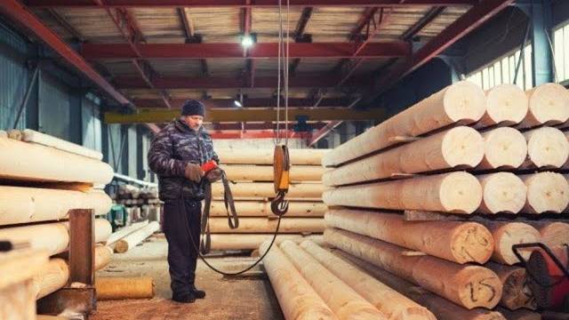 Производство домов и бань из оцилиндрованного бревна. Сибирский лес. смотреть онлайн
