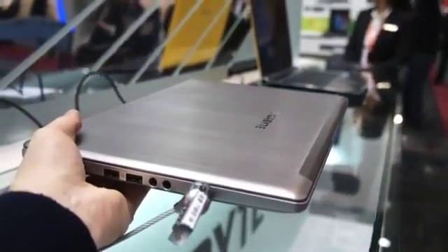 Hands on:Gigabyte U2442 Ultrabook смотреть онлайн