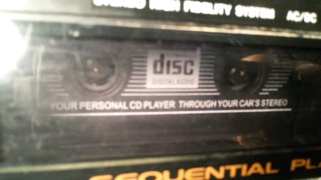 CD CAR CASSETTE ADAPTOR- не выбрасывайте старую магнитолу смотреть онлайн