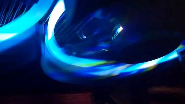 gigabyte rtx 4090 gaming oc middle fan noise смотреть онлайн