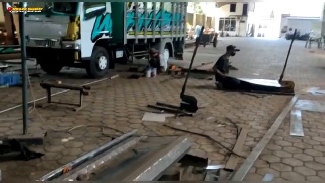 PERKEMBANGAN WAHYU ABADI 02? смотреть онлайн