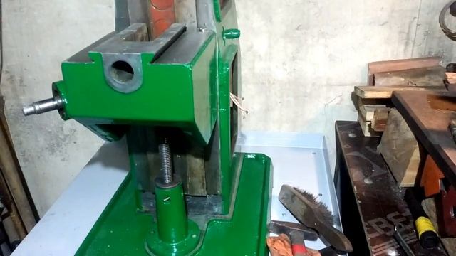 НГФ 110. Чистка и покраска станка смотреть онлайн