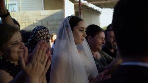 Жених и Невеста танцуют терекме c родственниками 2022