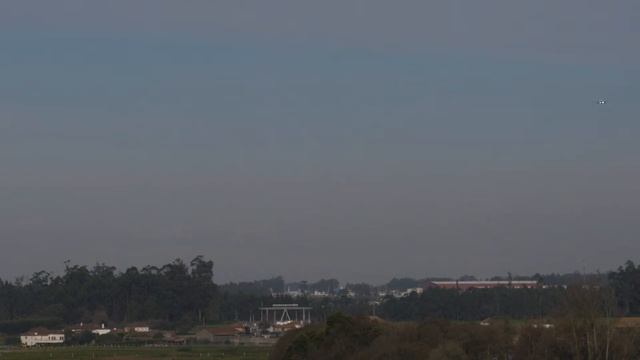 ?LIVE Morning Plane Spotting - Porto Airport - OPO / LPPR смотреть онлайн