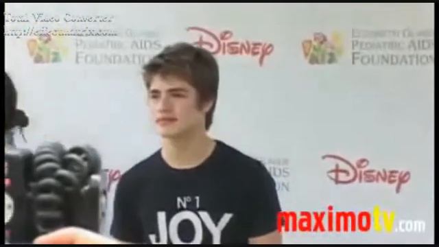 High School Musical (Gregg Sulkin Video) смотреть онлайн
