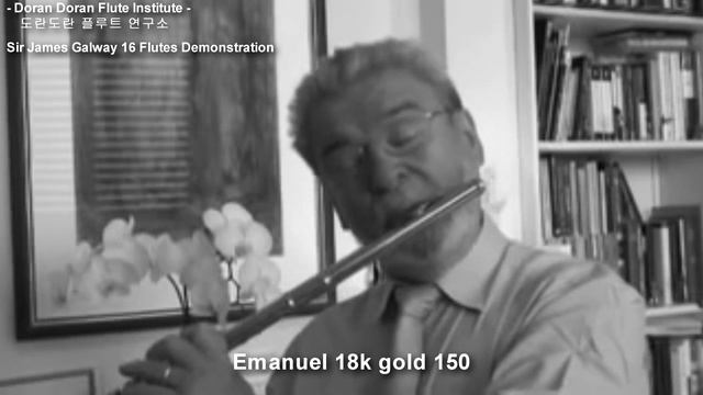 Sir James Galway 16 Flutes Demonstration with INFO смотреть онлайн