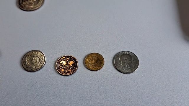 Барахолка приятно удивила! Много медалей, орден СССР! смотреть онлайн