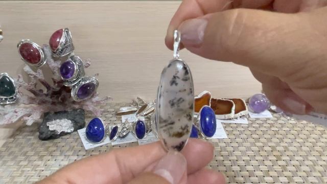 ??? Знакомьтесь ✨ Новый камень Хромопал??? от 22.08.2021 смотреть онлайн