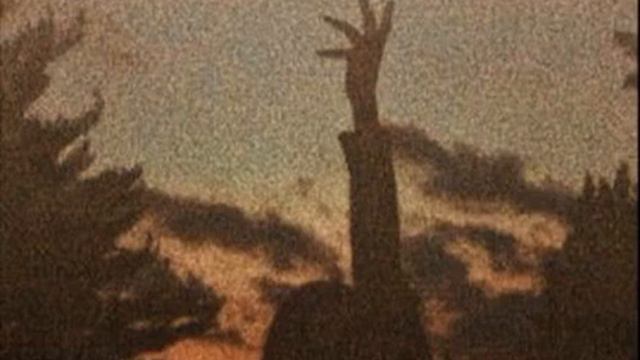 8D lets fall in love for the night - FINNEAS смотреть онлайн