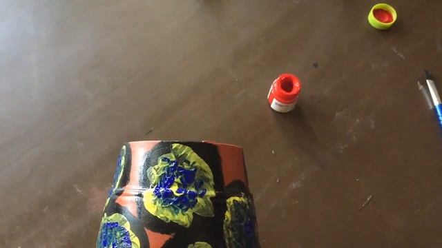 Easy Pot Painting Using Fabric Paints