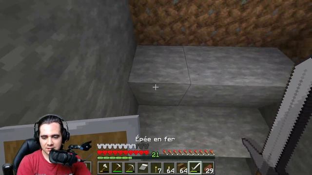 UN WARDEN DANS LA MINE ? | MINECRAFT SURVIE HARDCORE [S4#4] смотреть онлайн