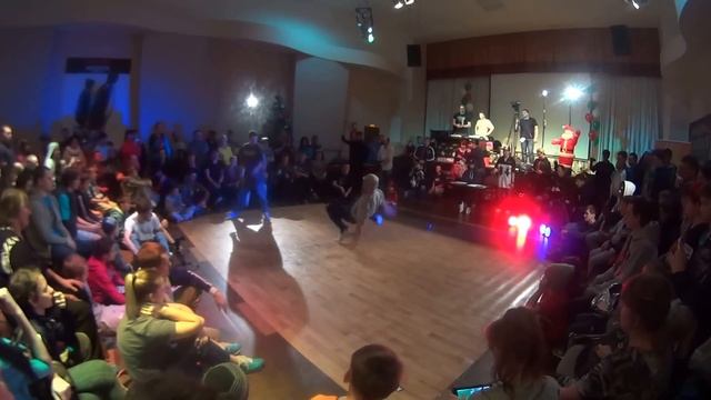 YO!LKA 13.12.2014 (Kostroma, Russia) Серж vs Monkey SLC BBoysPro смотреть онлайн