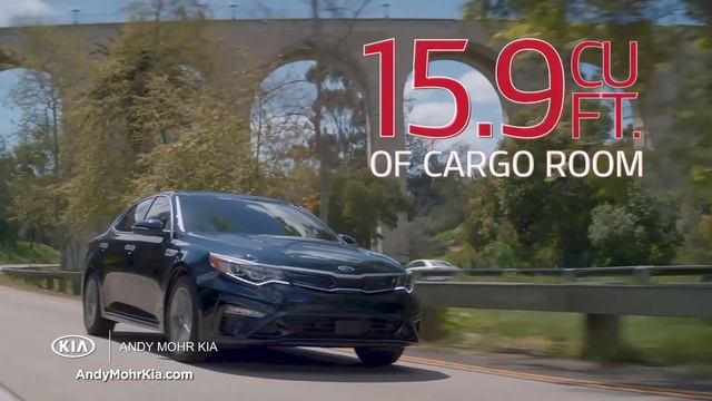 2020 Kia Optima vs Toyota Camry Avon IN смотреть онлайн