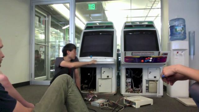 Friday Games: Japanese Arcade Machines смотреть онлайн