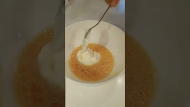 Пироги с брынзой и помидорами