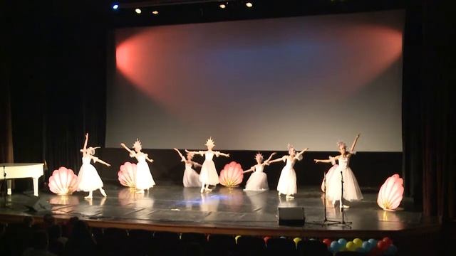 Ансамбль Феникс на фестивале в Праге смотреть онлайн