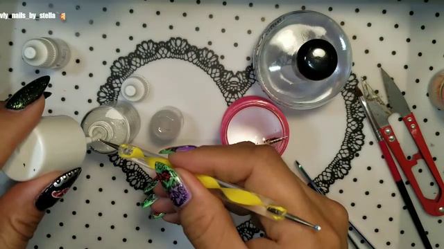 Shemodern Foil Stickers Using Regular Polish 💅 смотреть онлайн