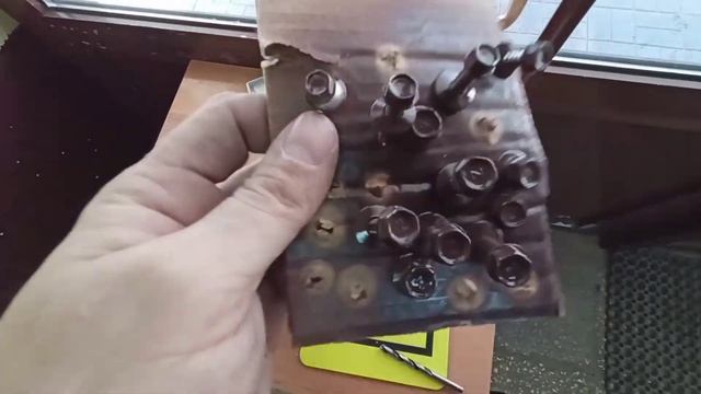 Установка статического усиления пилястра на входную группу из алюминия, расскажу как все сделать смотреть онлайн